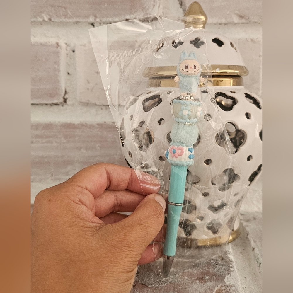 NIP Adorable Handmade Fashion Pen
